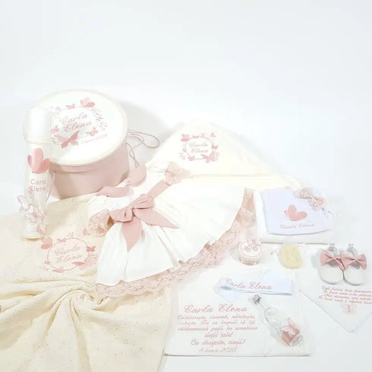 Trusou complet de botez premium roz pudrat si crem fetita