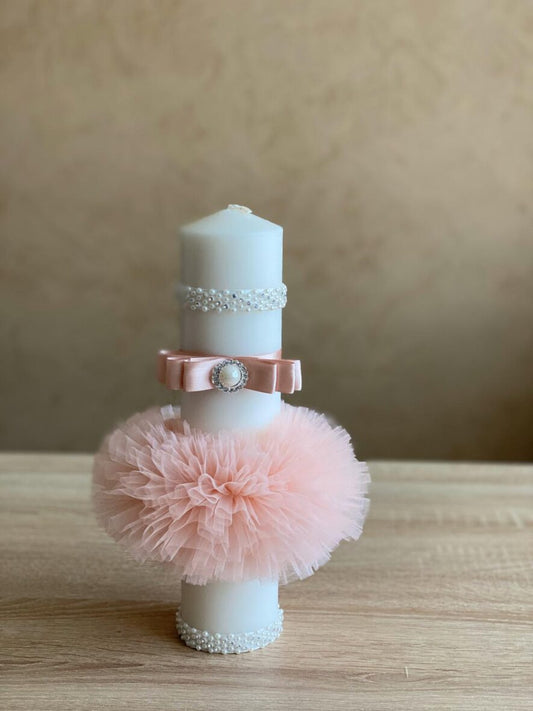 Lumanare de botez accesorizata cu tulle roz si perle
