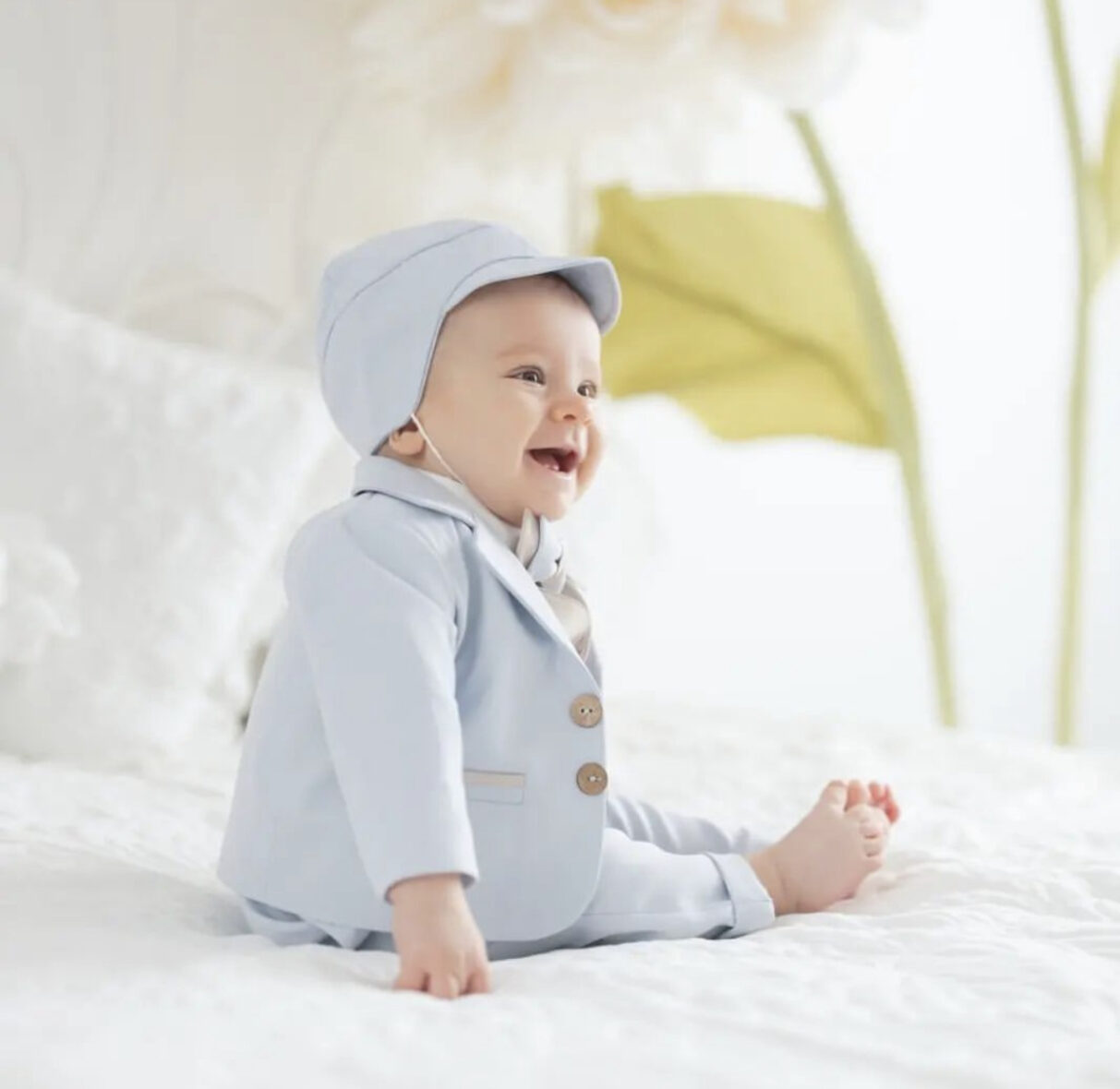 Costum de botez babyblue pentru baieti