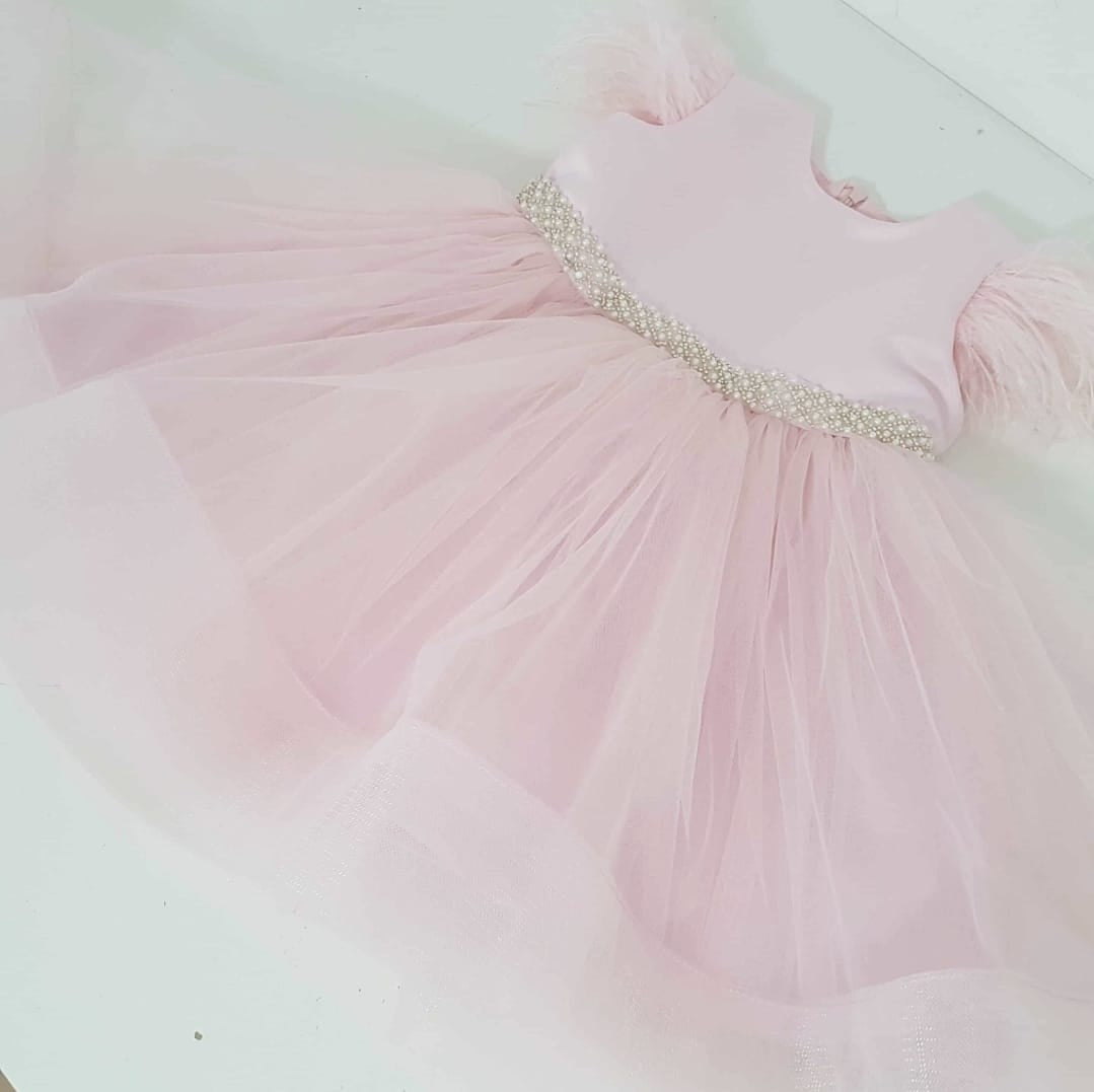 Rochita elegantă pentru fetițe