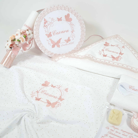 Trusou de botez cu fluturi roz pudrat si rugaciunea Ingerasul