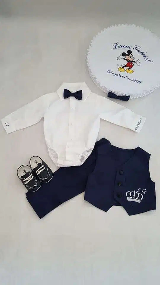 Set hainute de botez cu vesta pentru baietei